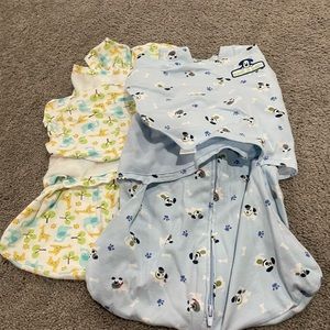 Set of 2 Halo Sleep Sack Swaddle with Zipper Closure and Velcro tabs. Size NB.